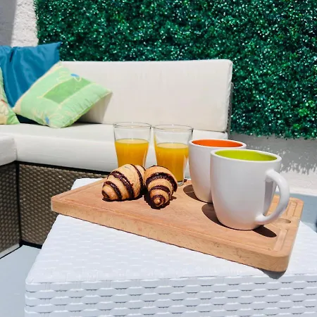 Lägenhet For Special Getaway Rose *